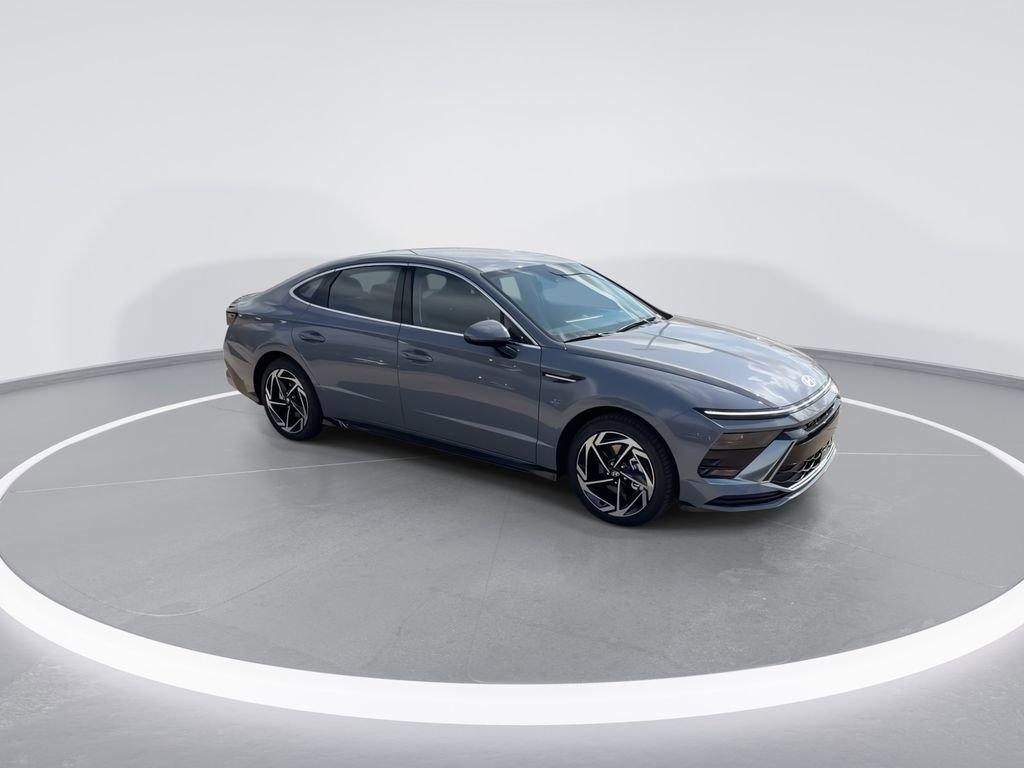 New 2026 Hyundai Sonata SEL AWD/4WD image 2