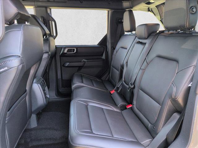 New 2026 Ford Bronco Outer Banks image 16