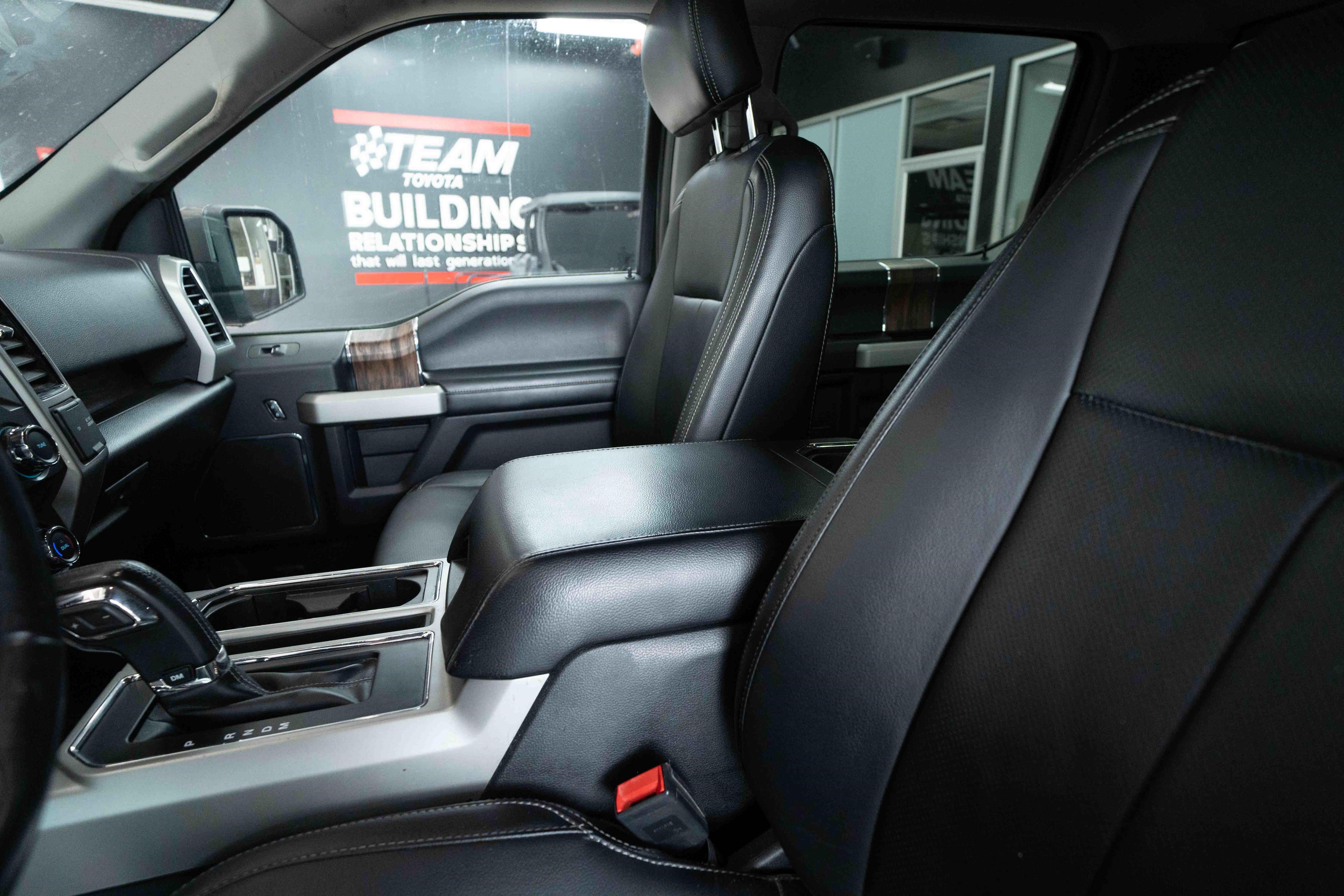 Used 2018 Ford F150 Lariat w/ Trailer Tow Package AWD/4WD image 10