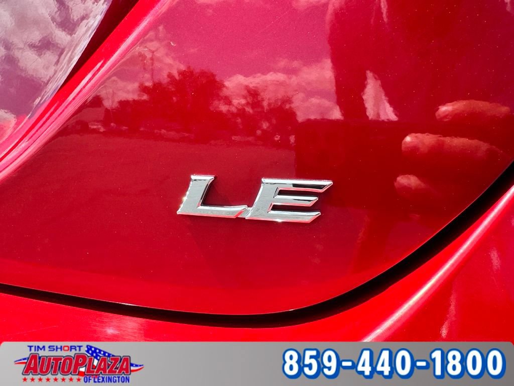 Used 2023 Toyota Camry LE FWD image 17