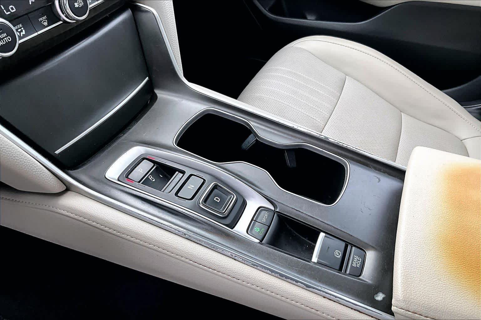 Used 2021 Honda Accord Touring image 17