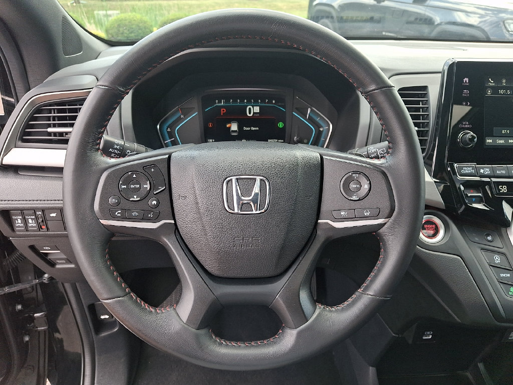 Used 2024 Honda Odyssey Sport image 19