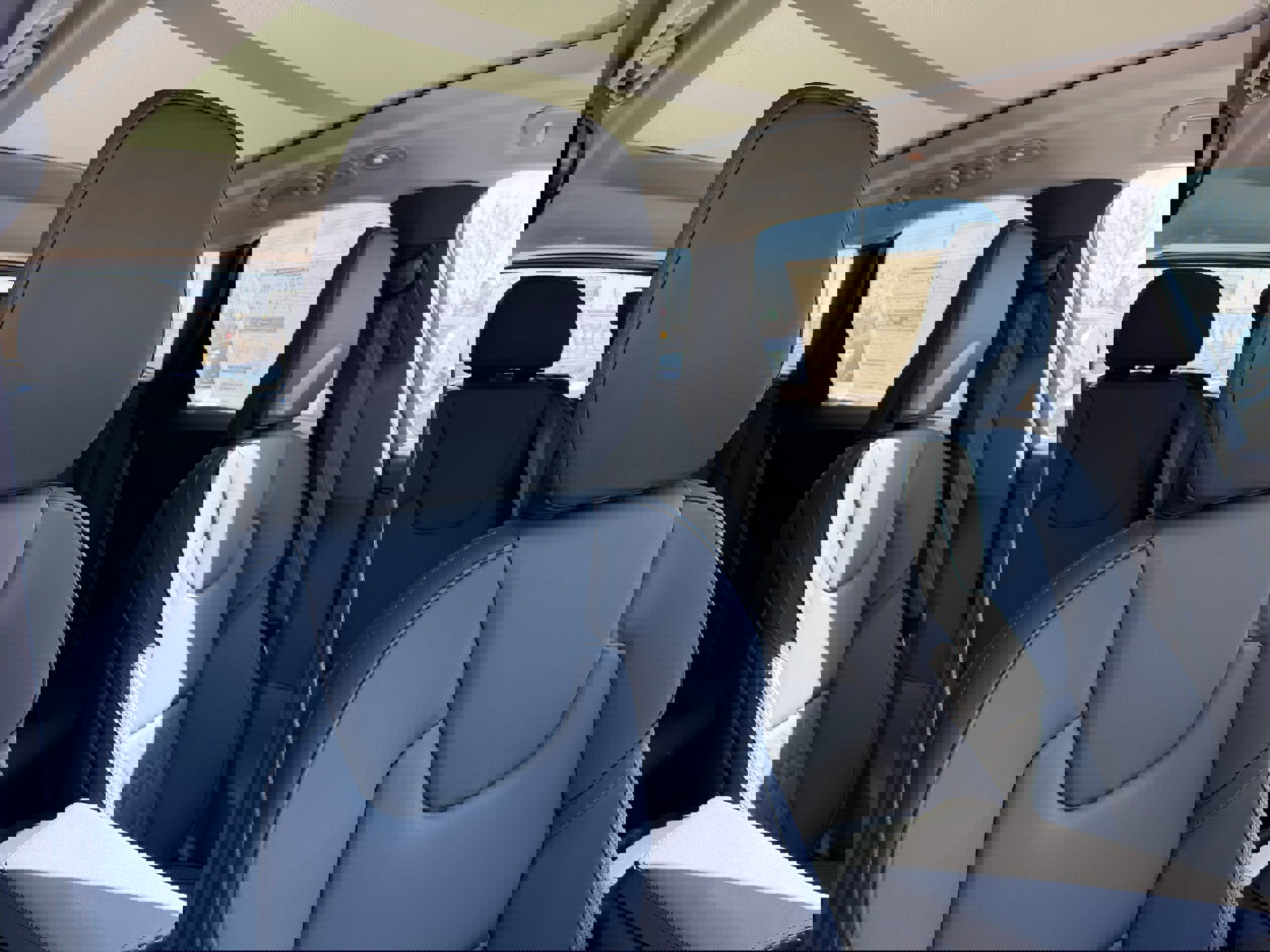 New 2026 Volvo XC60 B5 Core image 9