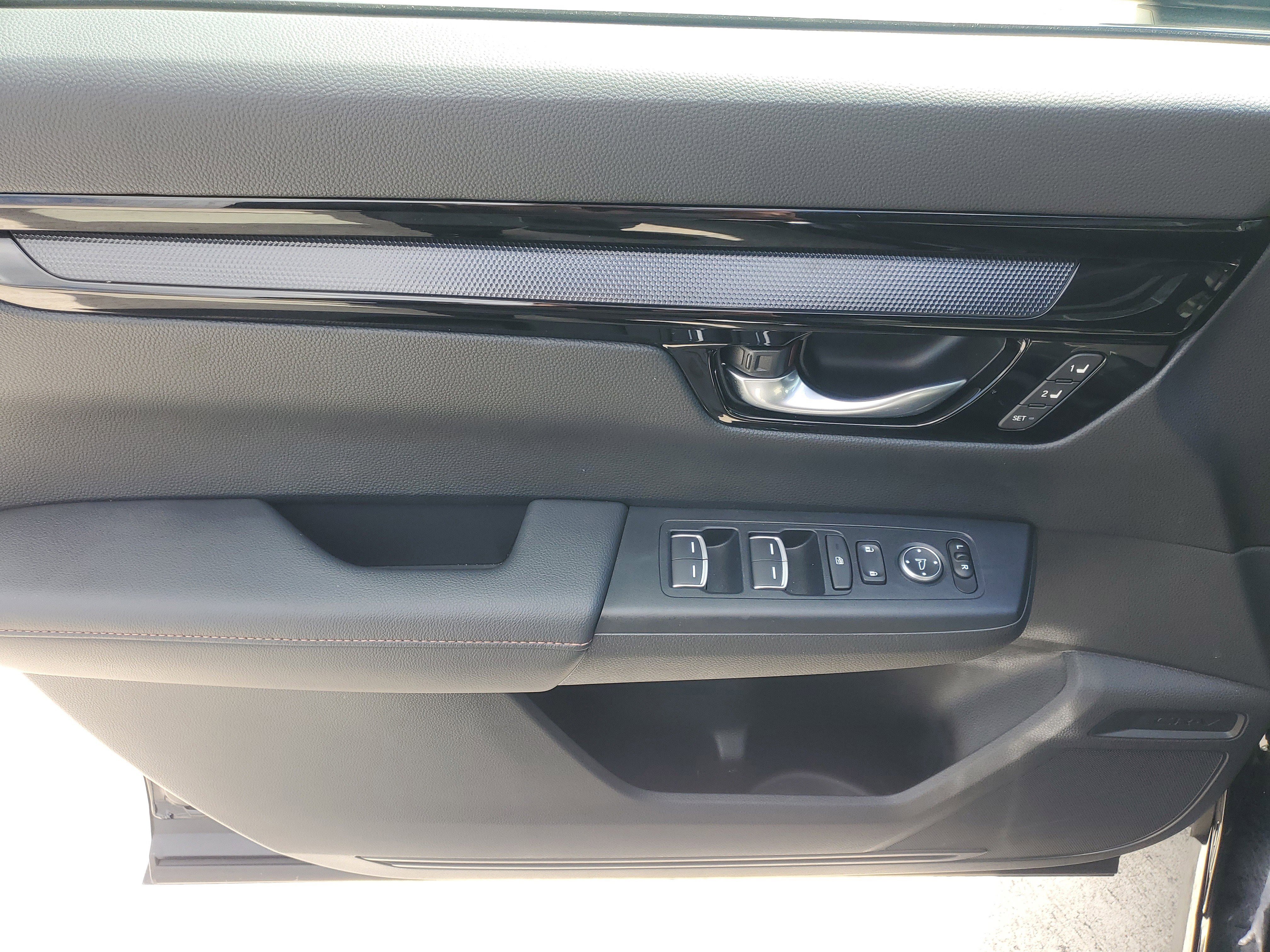 Used 2024 Honda CR-V Sport Touring image 21