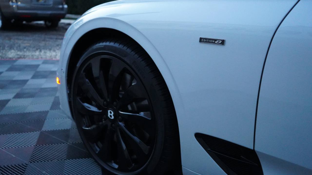 Used 2024 Bentley Continental GT V8 AWD/4WD image 26