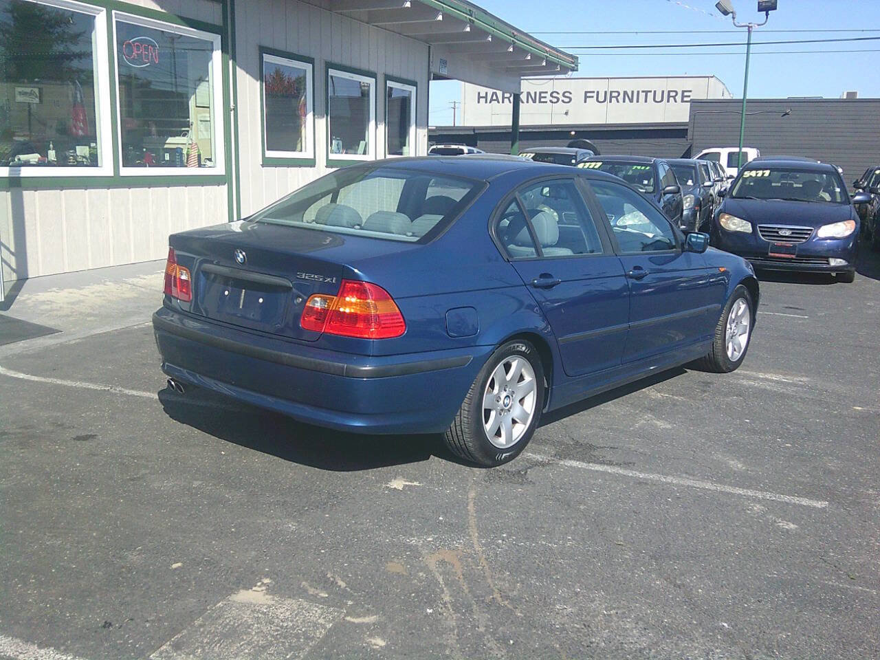 Used 2003 BMW 325xi Sedan image 4