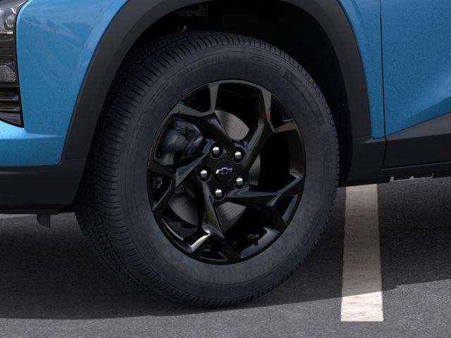 New 2026 Chevrolet Trax LT w/ Midnight Edition FWD image 9