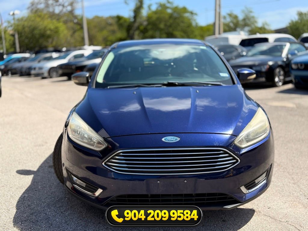 Used 2016 Ford Focus Titanium w/ Exterior Protection Package FWD image 11