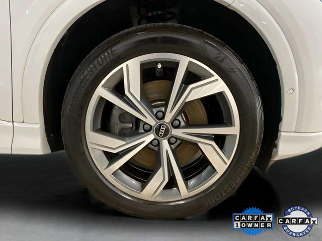 Used 2022 Audi Q4 e-tron Premium Plus w/ Premium Plus image 32