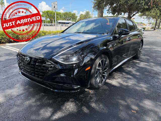 Used 2023 Hyundai Sonata Limited FWD image 2