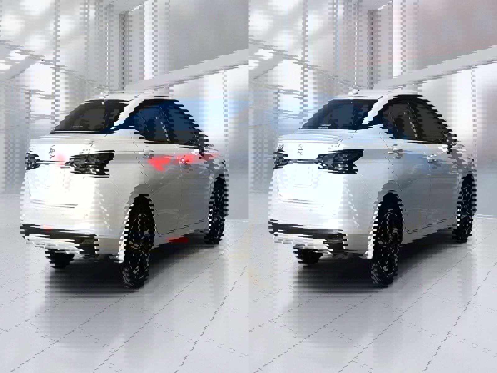 New 2025 Nissan Versa SR w/ Trunk Package FWD image 4