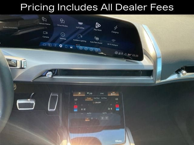 New 2027 Cadillac Vistiq Sport AWD/4WD image 10