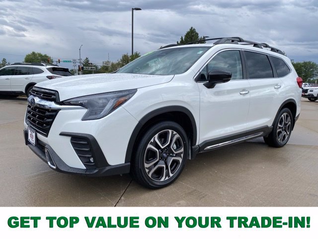 Used 2025 Subaru Ascent Touring w/ Popular Package #1
