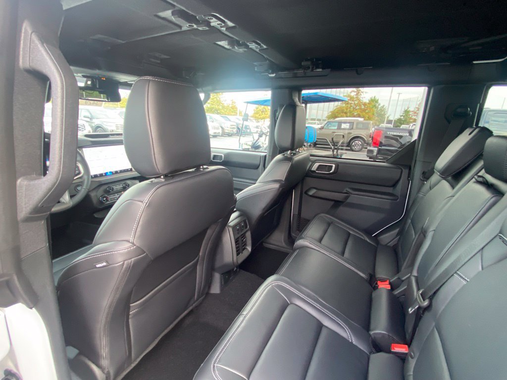 New 2026 Ford Bronco Outer Banks AWD/4WD image 23