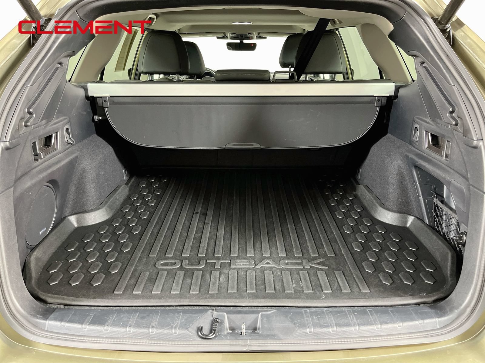 Used 2025 Subaru Outback Onyx Edition AWD/4WD image 9