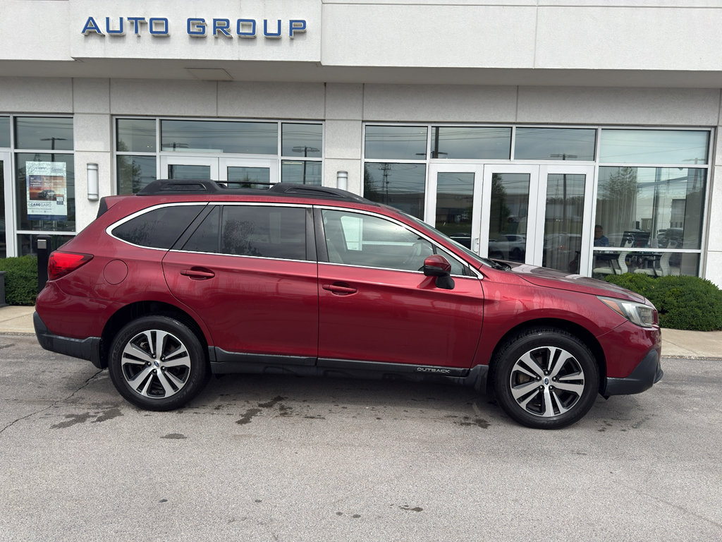 Used 2018 Subaru Outback 2.5i Limited AWD/4WD image 2