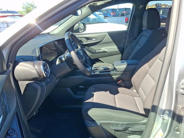 Used 2025 Chevrolet Equinox LT AWD/4WD image 9