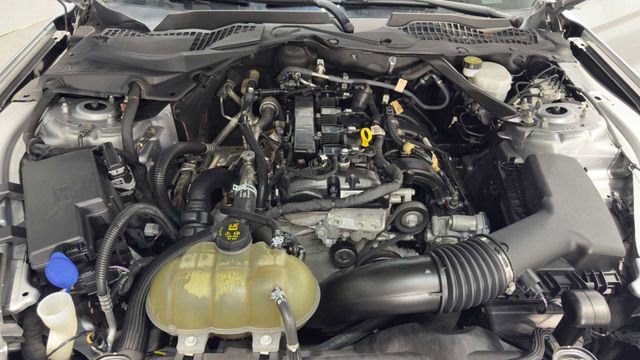 Used 2022 Ford Mustang Premium RWD image 35