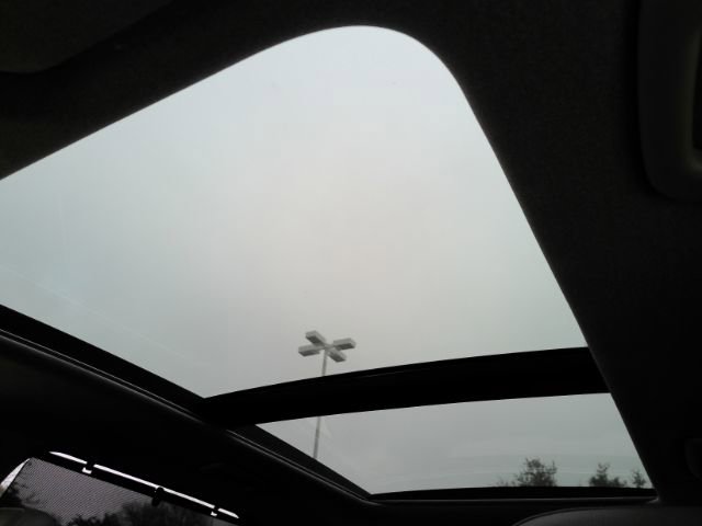 Used 2020 Hyundai Santa Fe SEL w/ Convenience + Premium Package FWD image 7