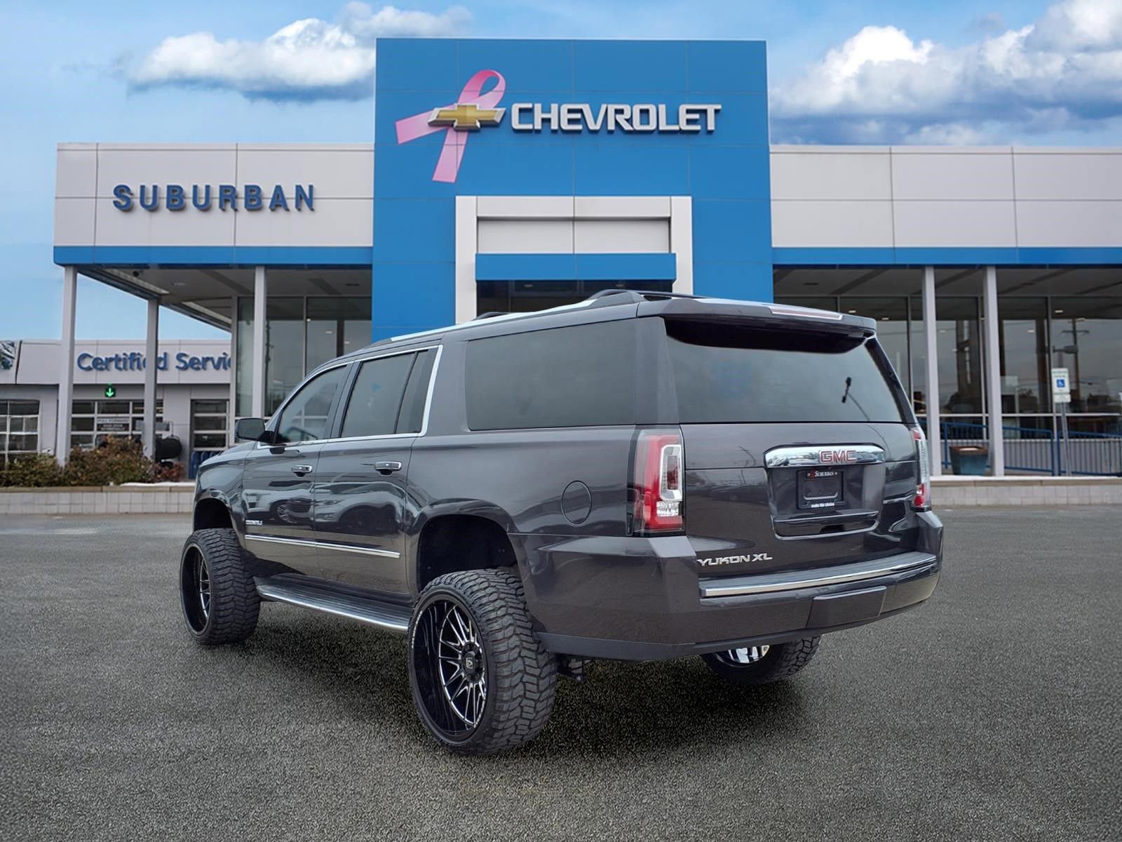 Used 2016 GMC Yukon XL Denali w/ Open Road Package AWD/4WD image 6