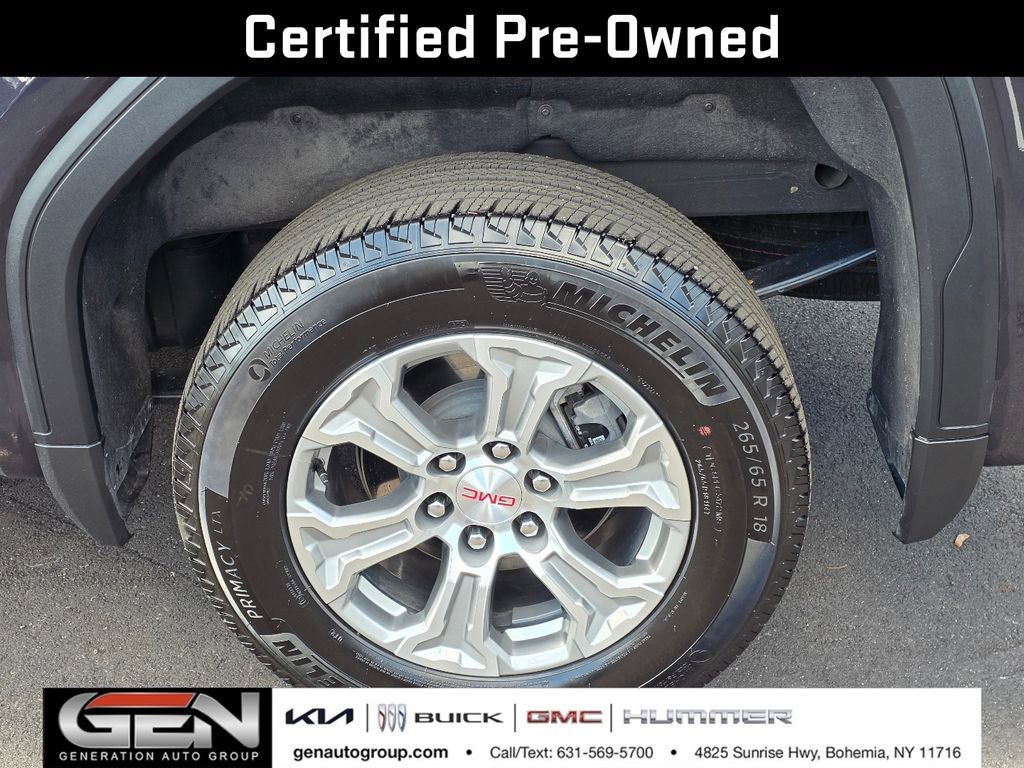 Certified 2025 GMC Sierra 1500 SLT image 11