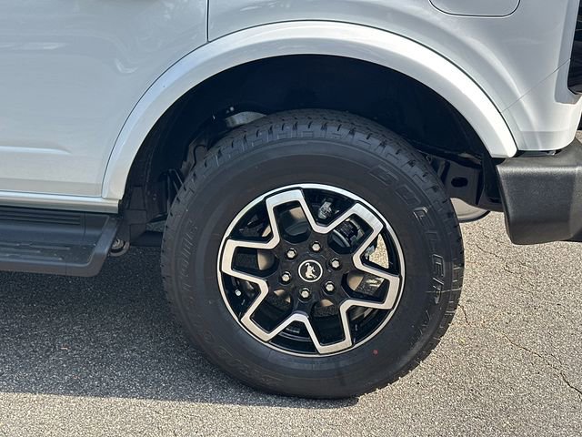 New 2026 Ford Bronco Outer Banks image 18