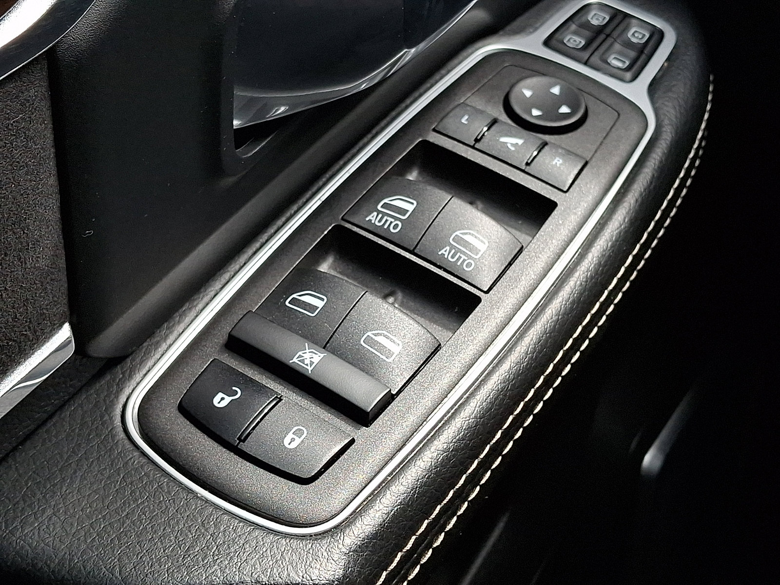 Used 2023 RAM 2500 Laramie image 27