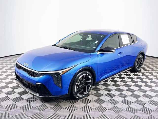 Used 2025 Kia K4 GT-Line image 4
