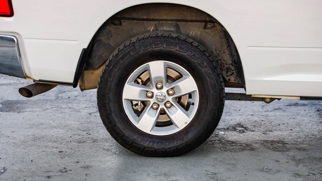 Used 2024 RAM 1500 Classic SLT image 12