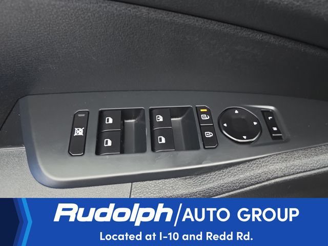 Used 2026 Kia Sportage LX FWD image 11