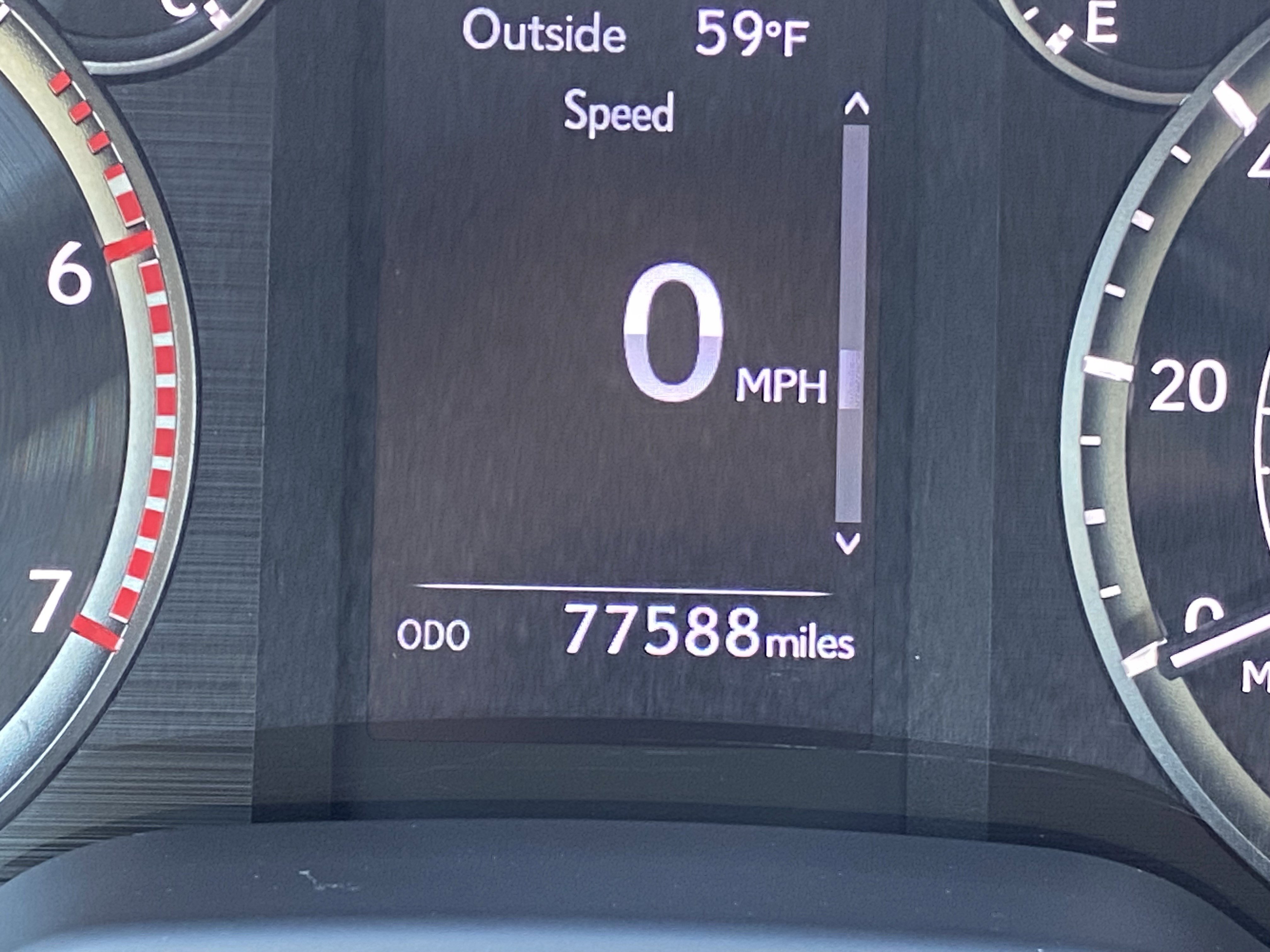 Used 2020 Lexus GX 460 Premium w/ Premium Package image 23