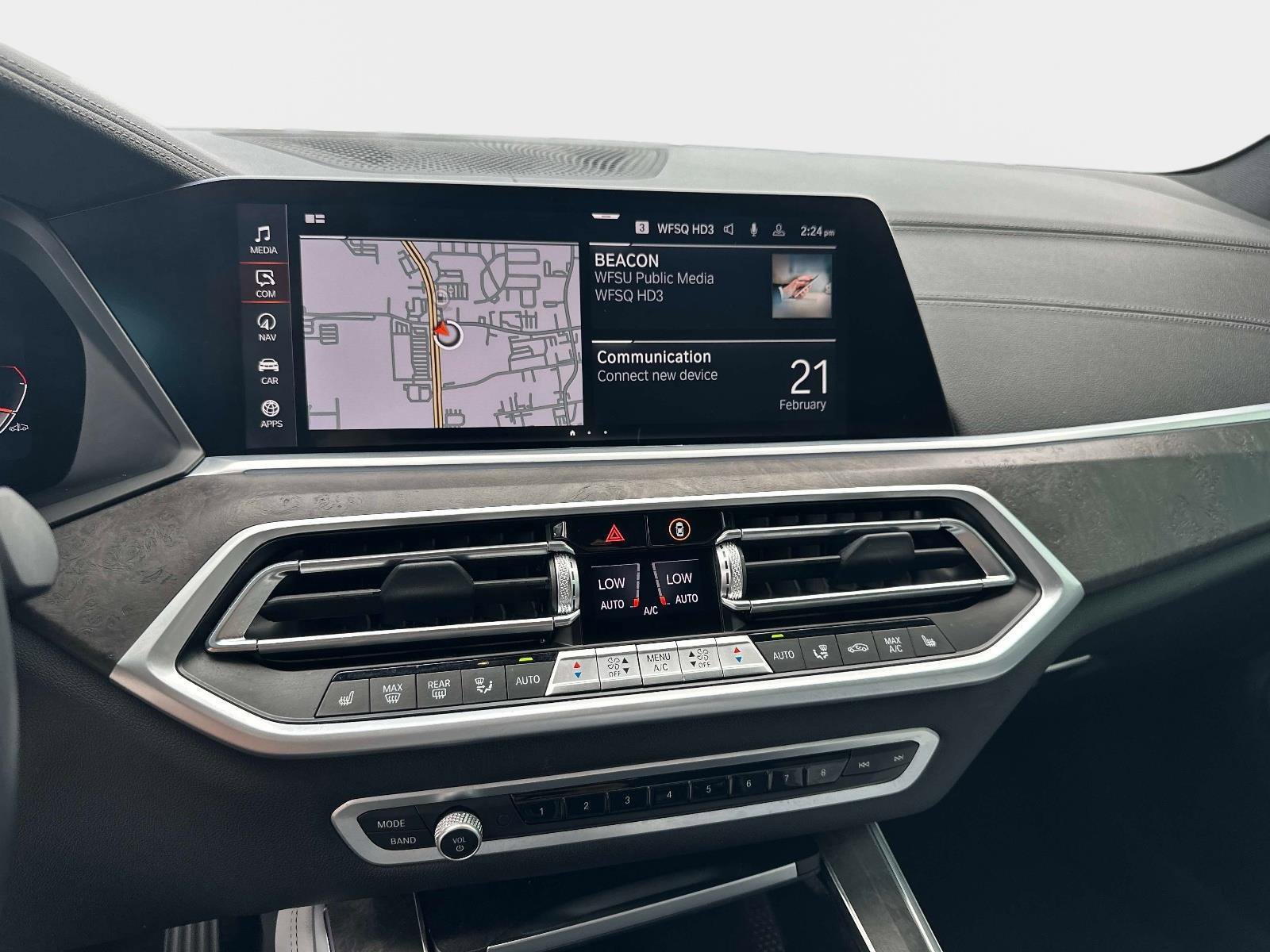 Used 2023 BMW X5 xDrive40i w/ Premium Package image 23