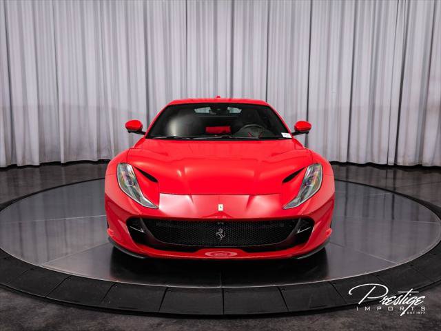Used 2020 Ferrari 812 Superfast RWD image 3