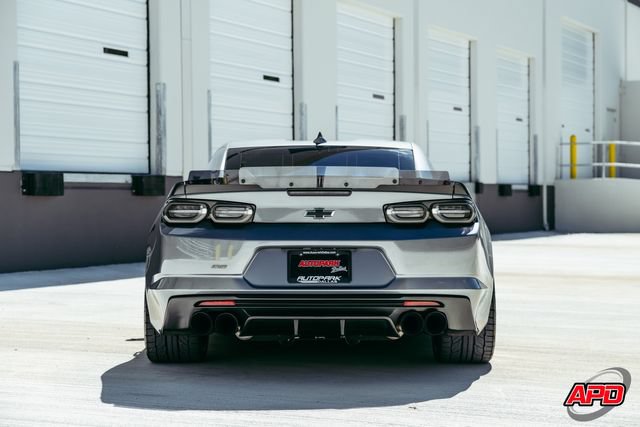 Used 2020 Chevrolet Camaro SS RWD image 18