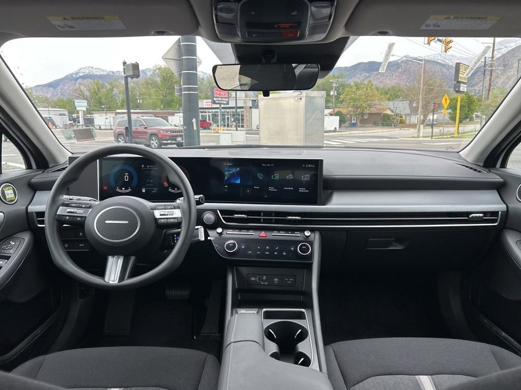 Used 2025 Hyundai Sonata SEL FWD image 11