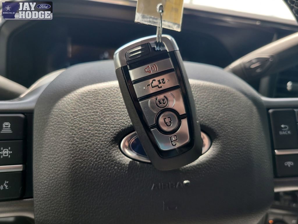 New 2025 Ford F250 Lariat w/ Lariat Ultimate Package image 38