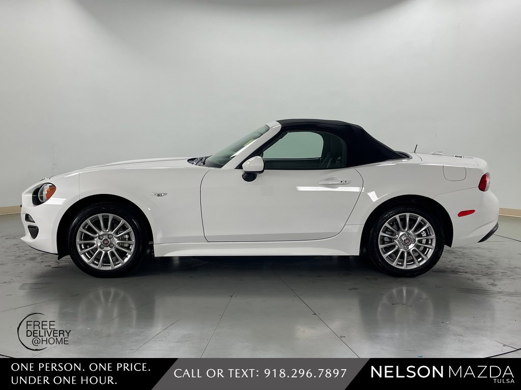 Used 2020 FIAT 124 Spider Classica w/ Technology Group image 9