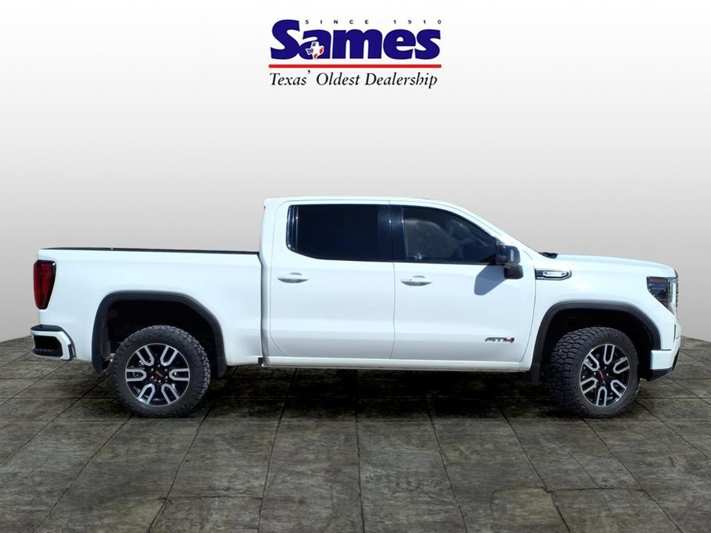 Used 2022 GMC Sierra 1500 AT4 w/ AT4 Preferred Package AWD/4WD image 5