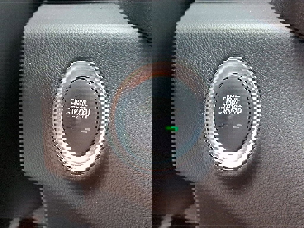 Certified 2023 GMC Terrain AT4 image 19