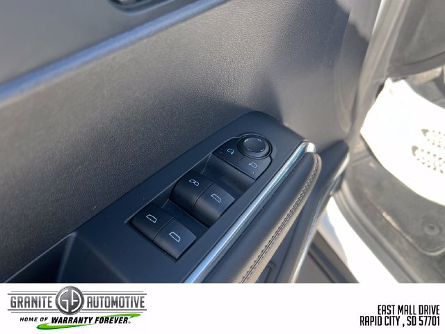 Used 2026 GMC Acadia Elevation w/ Elevation Premium Package AWD/4WD image 20