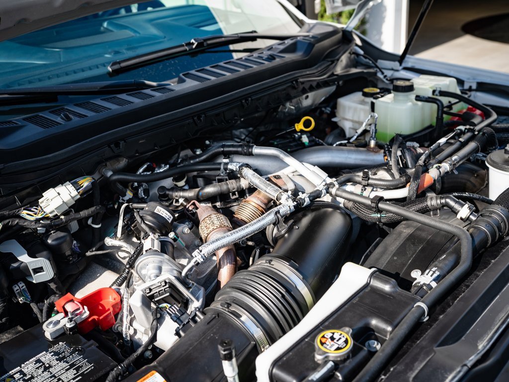 Used 2024 Ford F450 Limited w/ FX4 Off-Road Package image 43