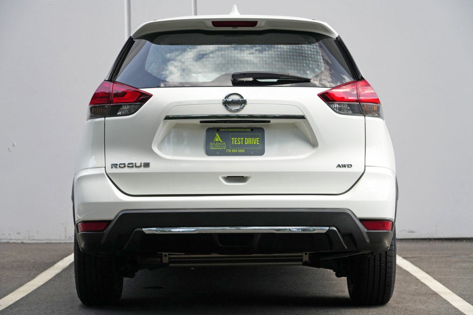 Used 2017 Nissan Rogue S AWD/4WD image 10