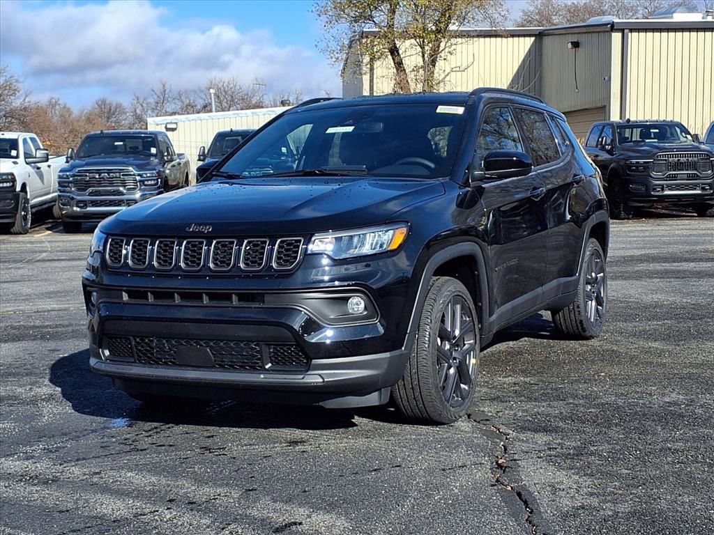 New 2026 Jeep Compass Latitude image 2