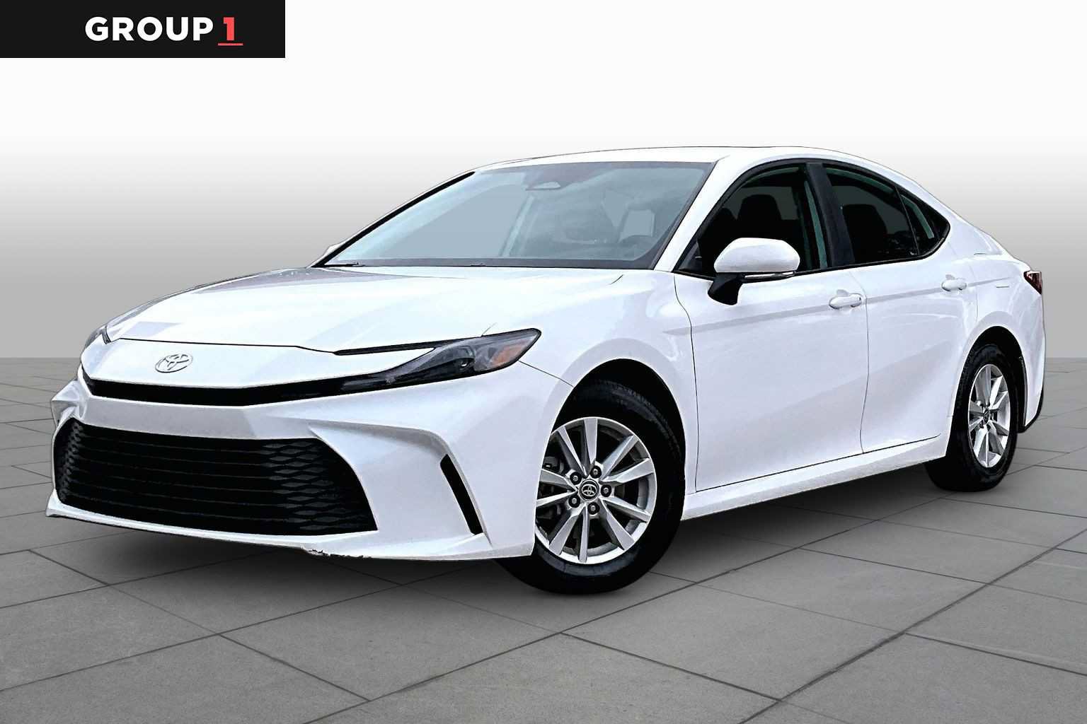 Used 2026 Toyota Camry LE FWD image 1