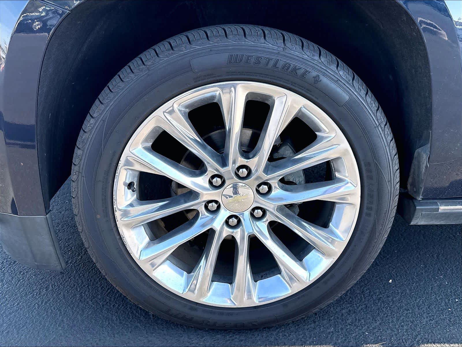 Used 2019 Chevrolet Tahoe Premier w/ Premier Plus Edition AWD/4WD image 29