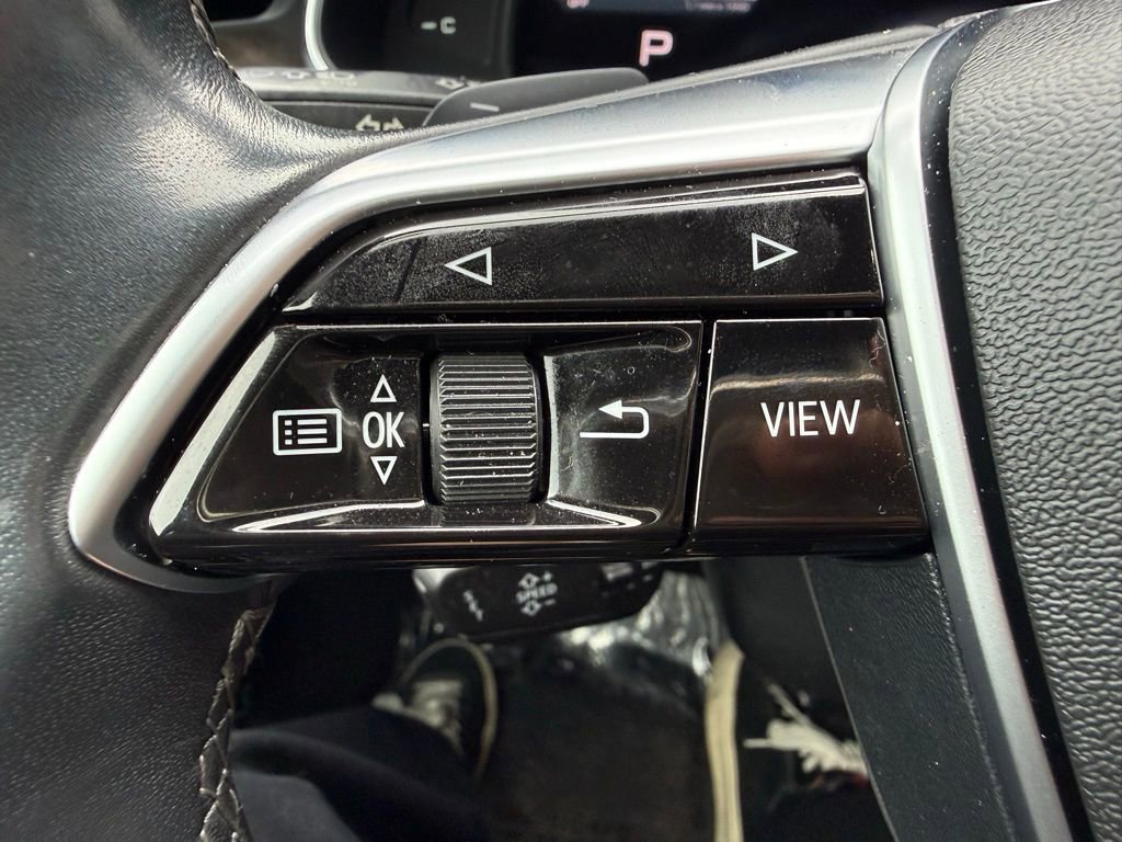 Used 2023 Audi A6 Premium Plus w/ Premium Plus Package image 20