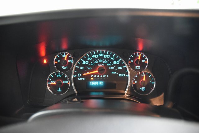 Used 2024 Chevrolet Express 2500 Work Van w/ Driver Convenience Package image 33