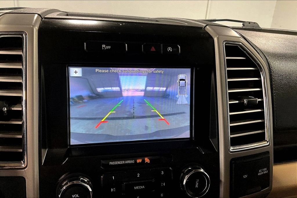 Used 2016 Ford F150 Lariat w/ Equipment Group 501A Mid image 29