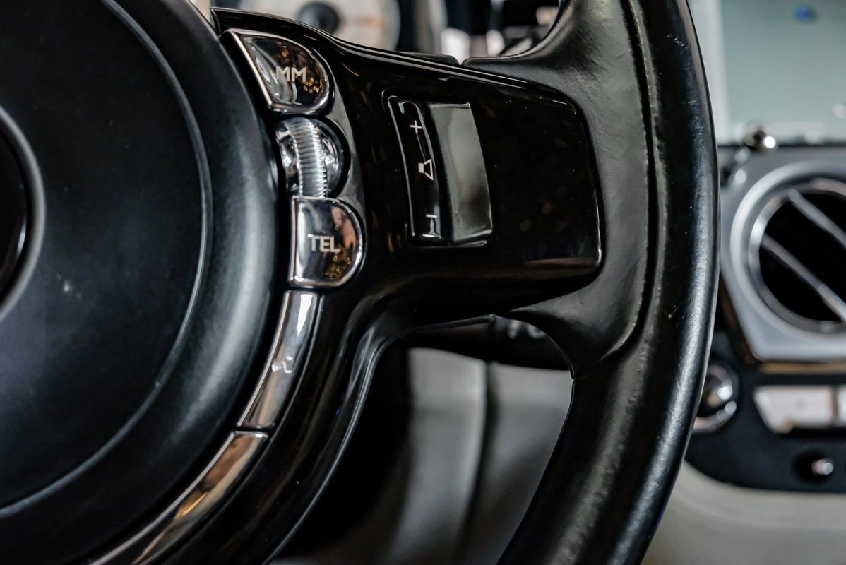 Used 2016 Rolls-Royce Wraith image 15