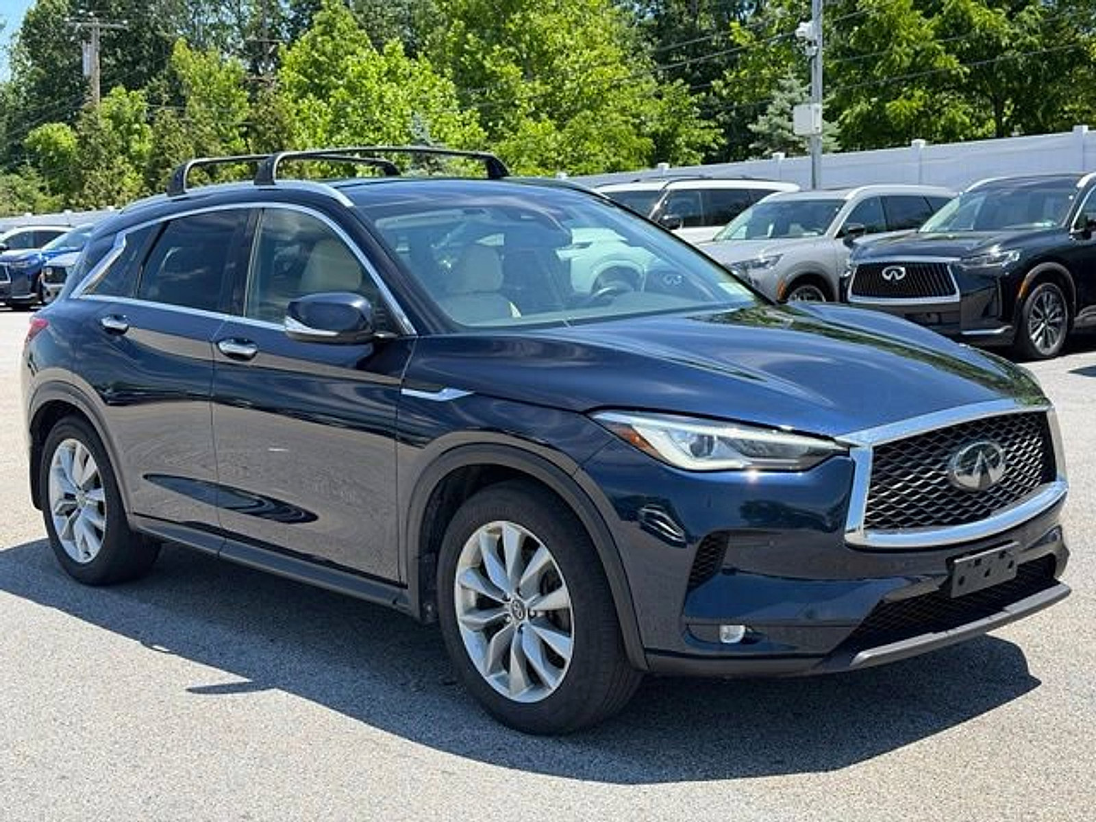 Used 2021 INFINITI QX50 Luxe w/ Cargo Package AWD/4WD image 1